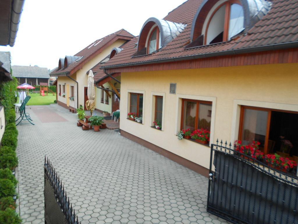 Penzion Rosnicka Liesek Trstená Exterior foto